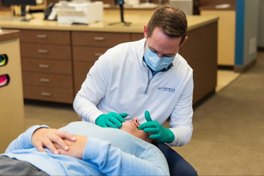 How Do Regular Dental Check-ups Benefit Your Orthodontic Treatment?